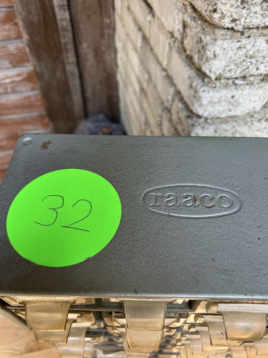 Raaco Tutti gli attrezzi: Raaco Sortimentbox Blech mit Schrauben gebraucht  – Usato da Neuenhof venduto da Willi111 1