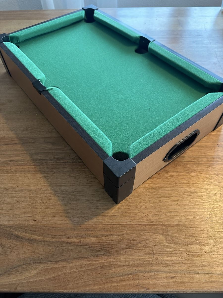 Giochi: Pool Billard Spiel, Mini Tischbillard – Usato da Starrkirch-Wil venduto da timothy25 2