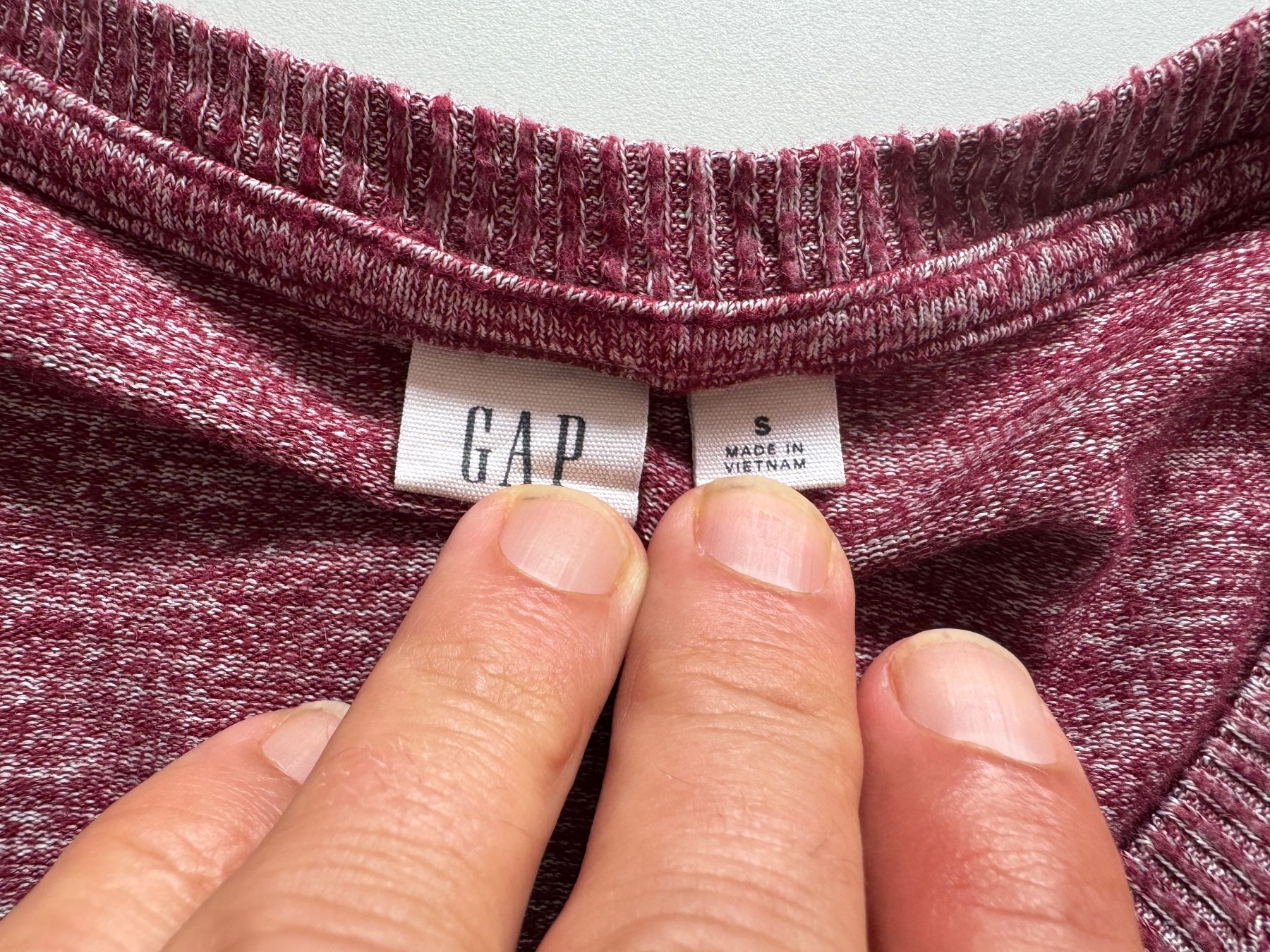 Gap Maglioni & Felpe: GAP pullover Women Sz S – Usato da Neuchâtel venduto da _Easy_to_Find_ 1