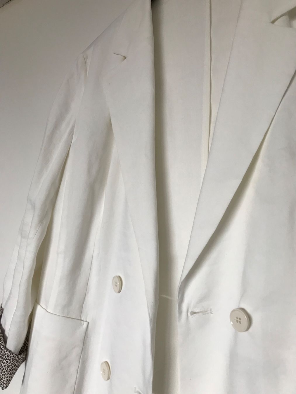 Marc Cain Giacche: Marc Cain Sommerblazer Leinen, Gr. 5, weiß – Usato da Niederteufen venduto da mix18 4