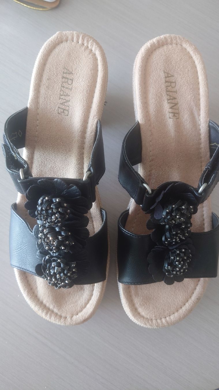 Scarpe da donna: Sommer Sandalen – Nuovo (secondo la descrizione) da Otelfingen venduto da lsz_kgs6