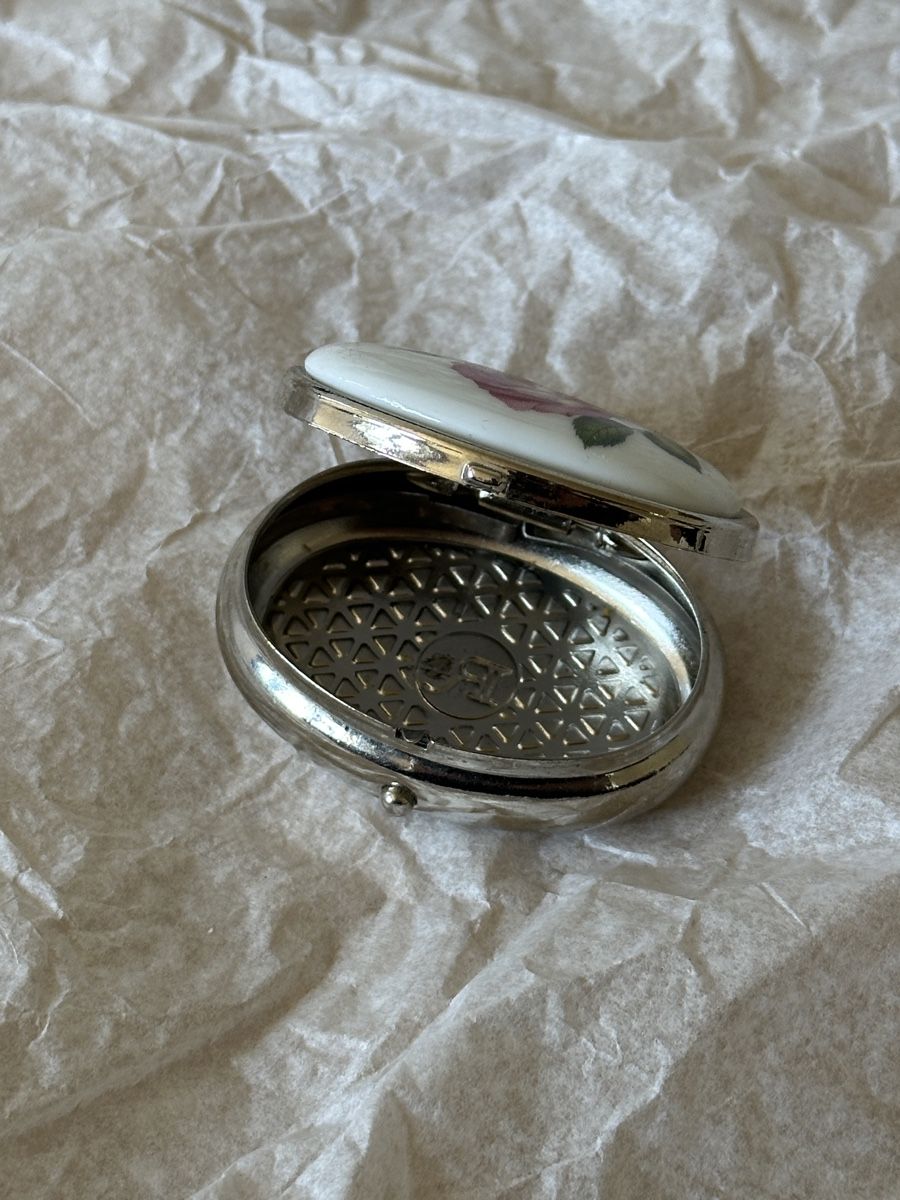 Altro in Cosmetici & Cura: Pillendose Vintage – Usato da Urdorf venduto da teeeea 1