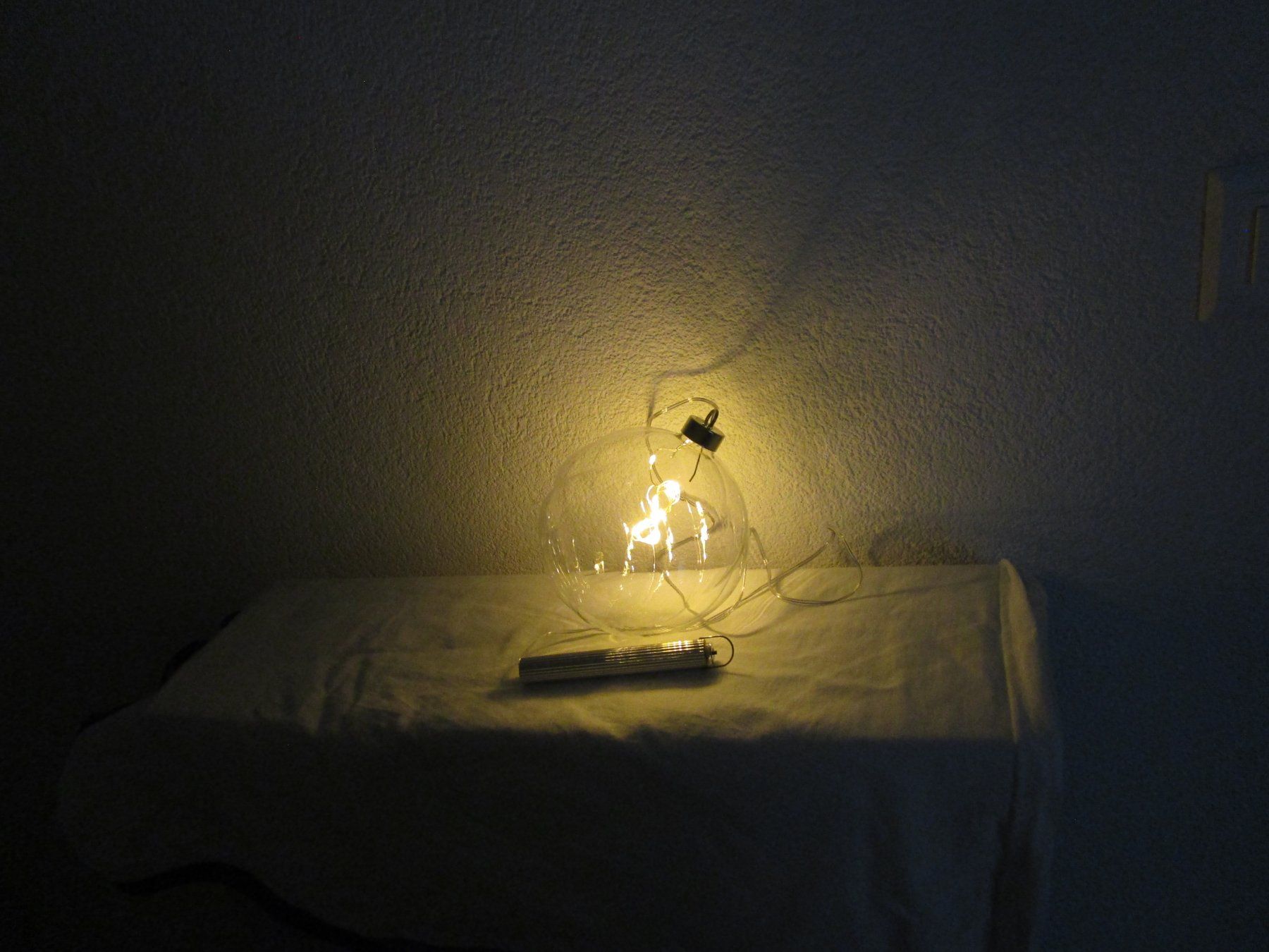Migros Tutte le decorazioni: Dekokugel mit LED – Nuovo e nell'imballaggio originale da Grenchen venduto da Uhus15 3