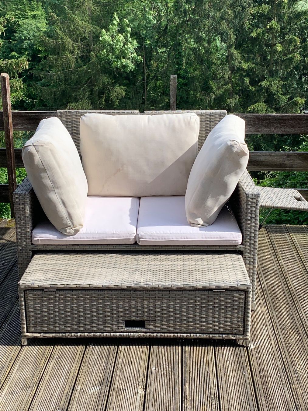 Sofas: Lounge Garten Terrasse Sofa Sitzmöbel wetterfest – Gebraucht aus Nussbaumen AG von