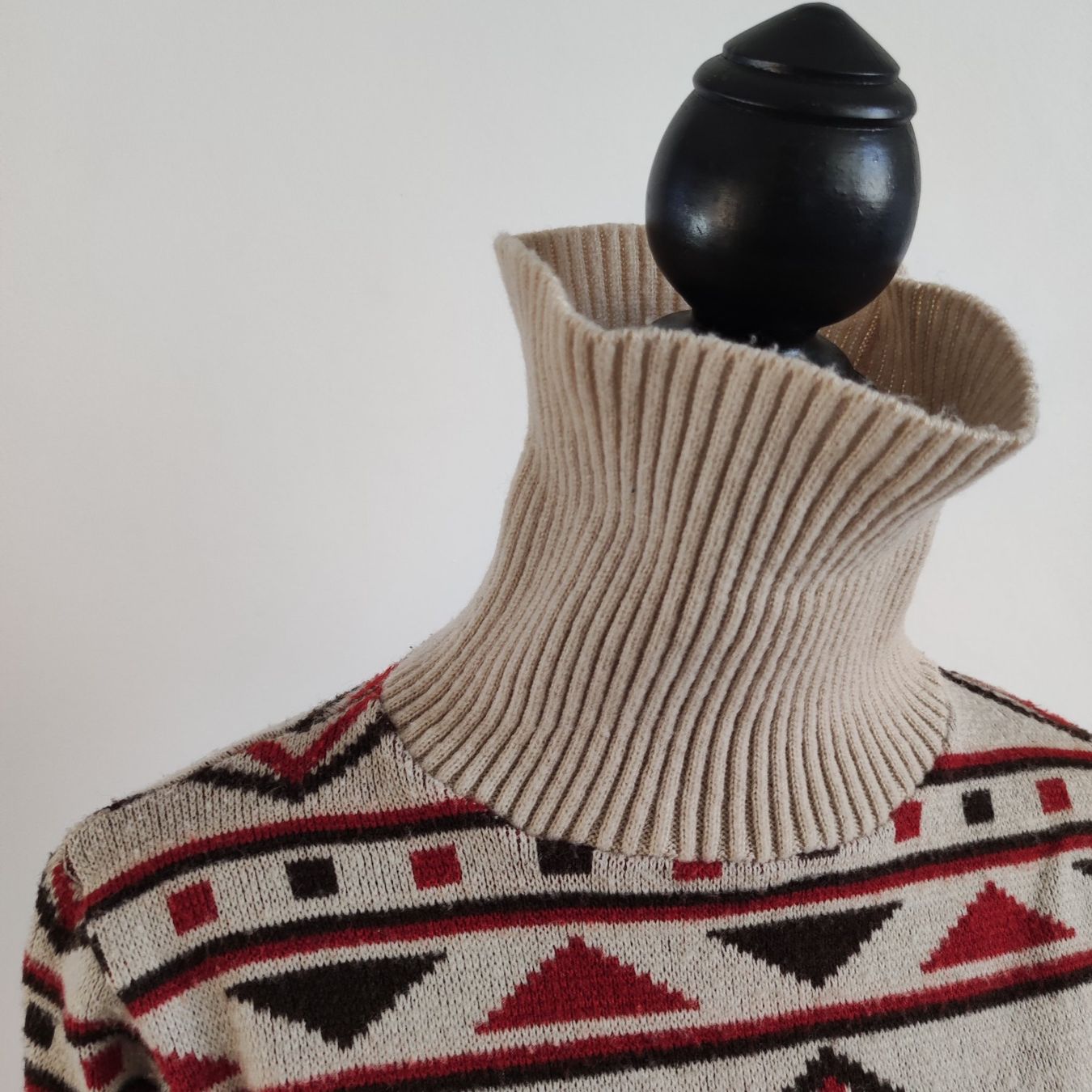 Maglioni & Felpe: Col roulé à motif – Usato da Riaz venduto da cam_x5xs 1