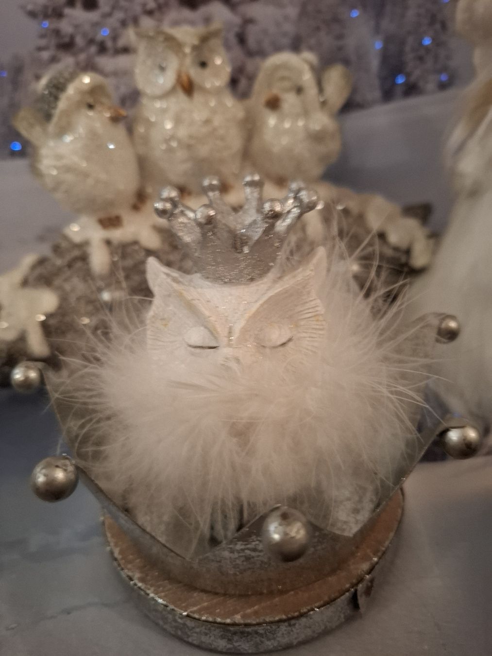 Toutes les décorations: ENGELI MIT VOGELAST VERZUCKERT UND KRONE MIT EULE – Neuf (Voir description) à Gretzenbach par schibaya 3