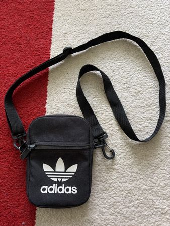 Adidas Umhängetasche