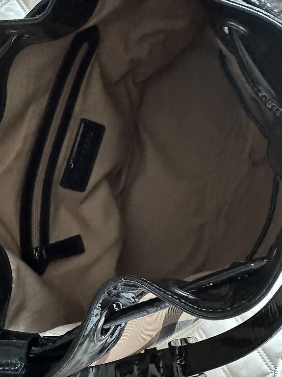 Burberry Borse da donna: Burberry Handtasche Original – Usato da Fällanden venduto da TCristina 1