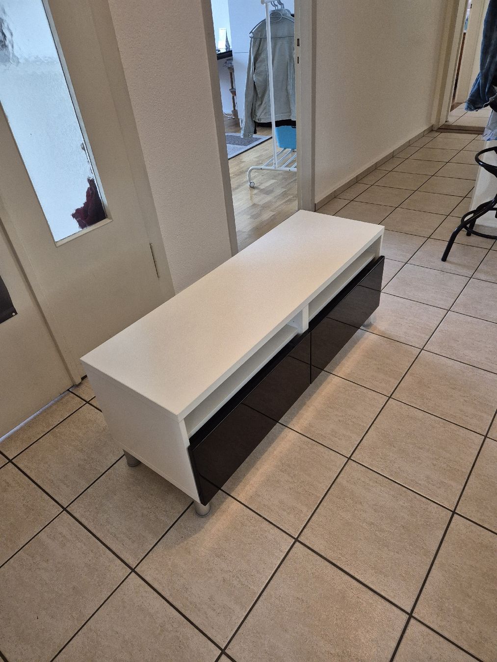 Ikea Mobili TV: TV Möbel – Usato da Zürich venduto da NL365 1