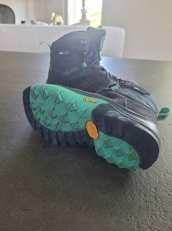 Herrenschuhe: Chaussures de randonnées à vendre – Gebraucht aus Arzier-Le Muids von charly_04 1
