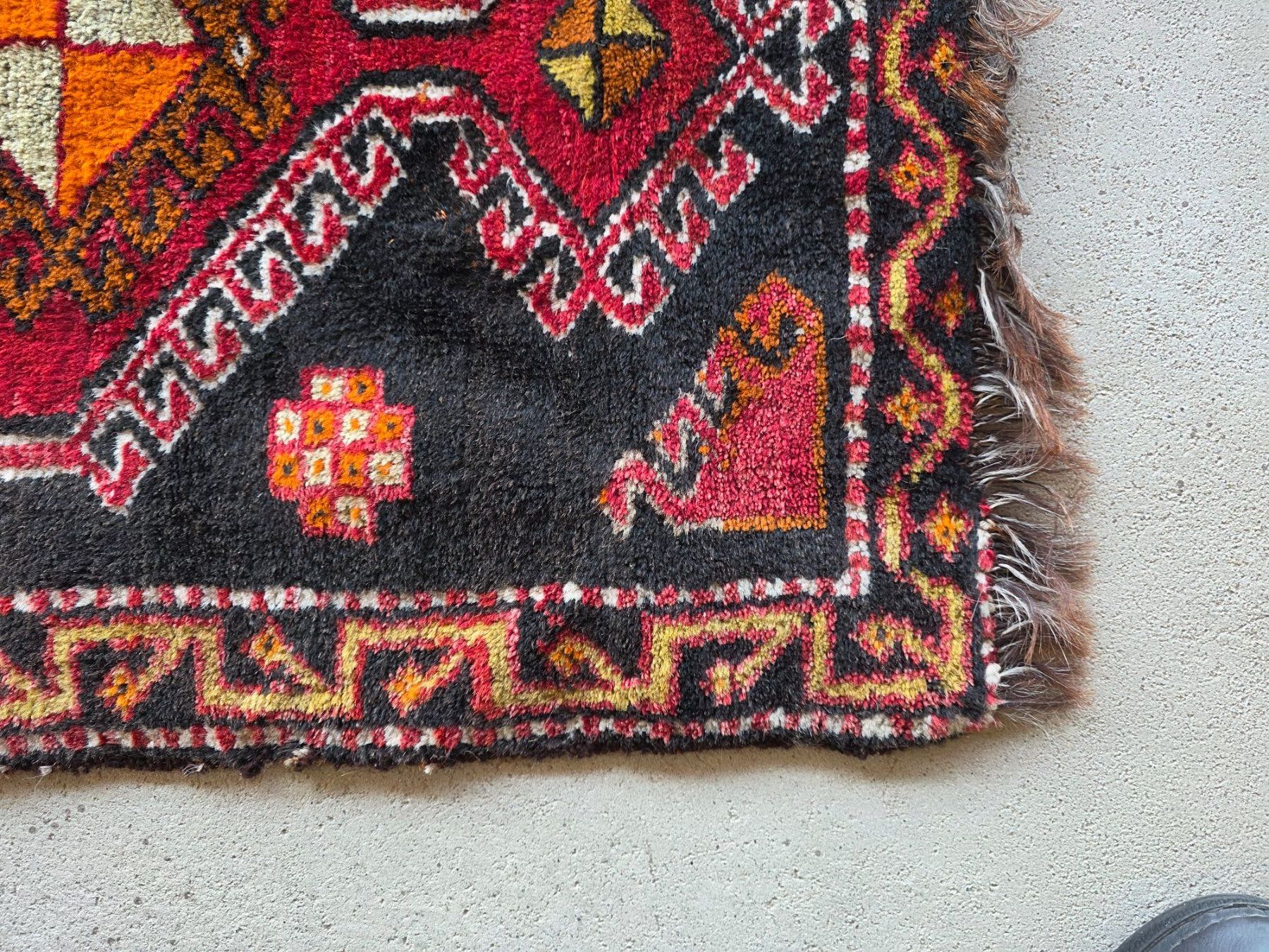 Teppiche: Orient Teppich Läufer 107 cm x 59 cm – Gebraucht aus Walterswil BE von Lonitti 6