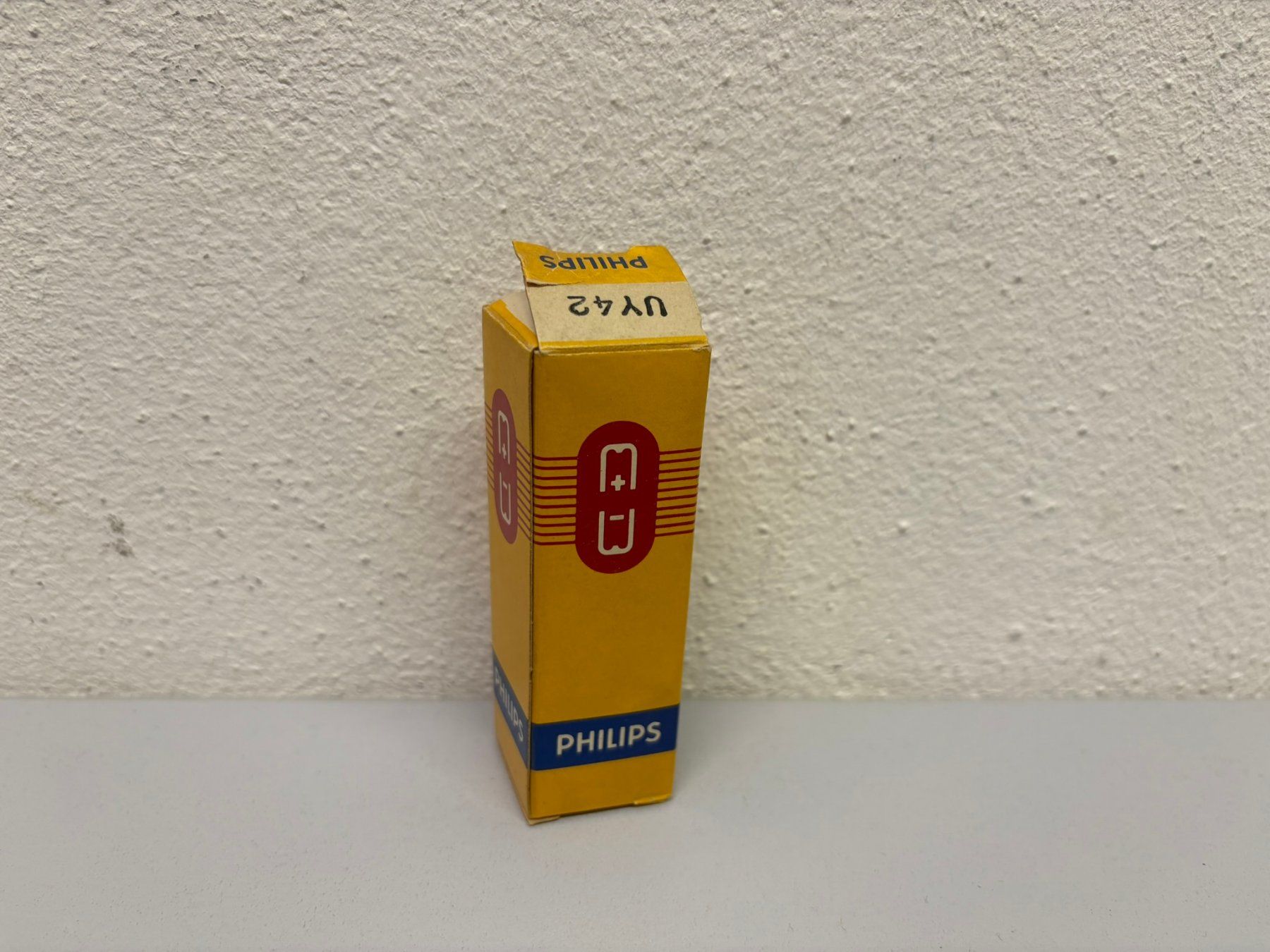 Philips Componenti elettronici: Philips UY 42 – Nuovo (secondo la descrizione) da Hochdorf venduto da av-electronics