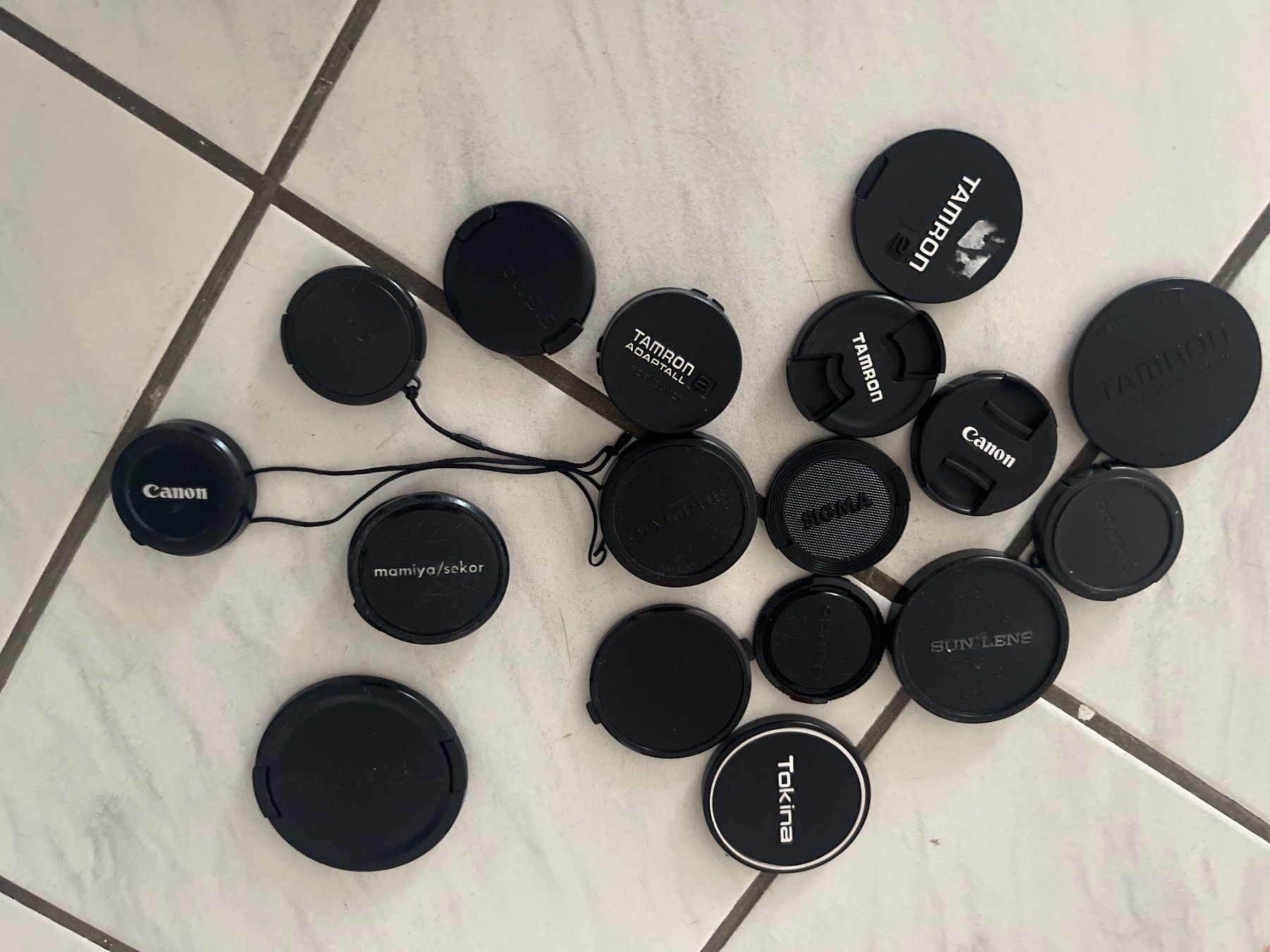 Filtres: Lot mit mix Frontdeckel – D'occasion à Chiasso par AzenYa