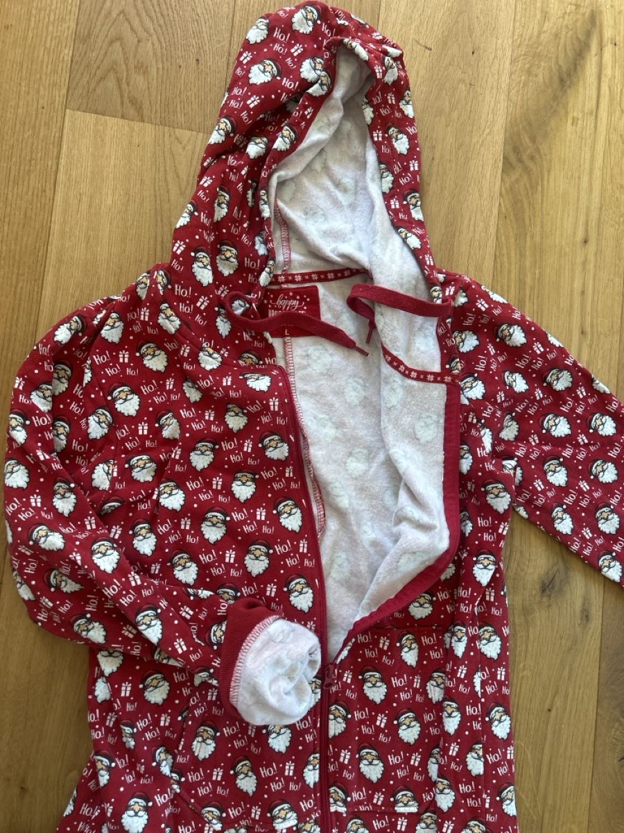 Pigiami: Christmas onsie – Usato da Bern venduto da la_raa_ 1