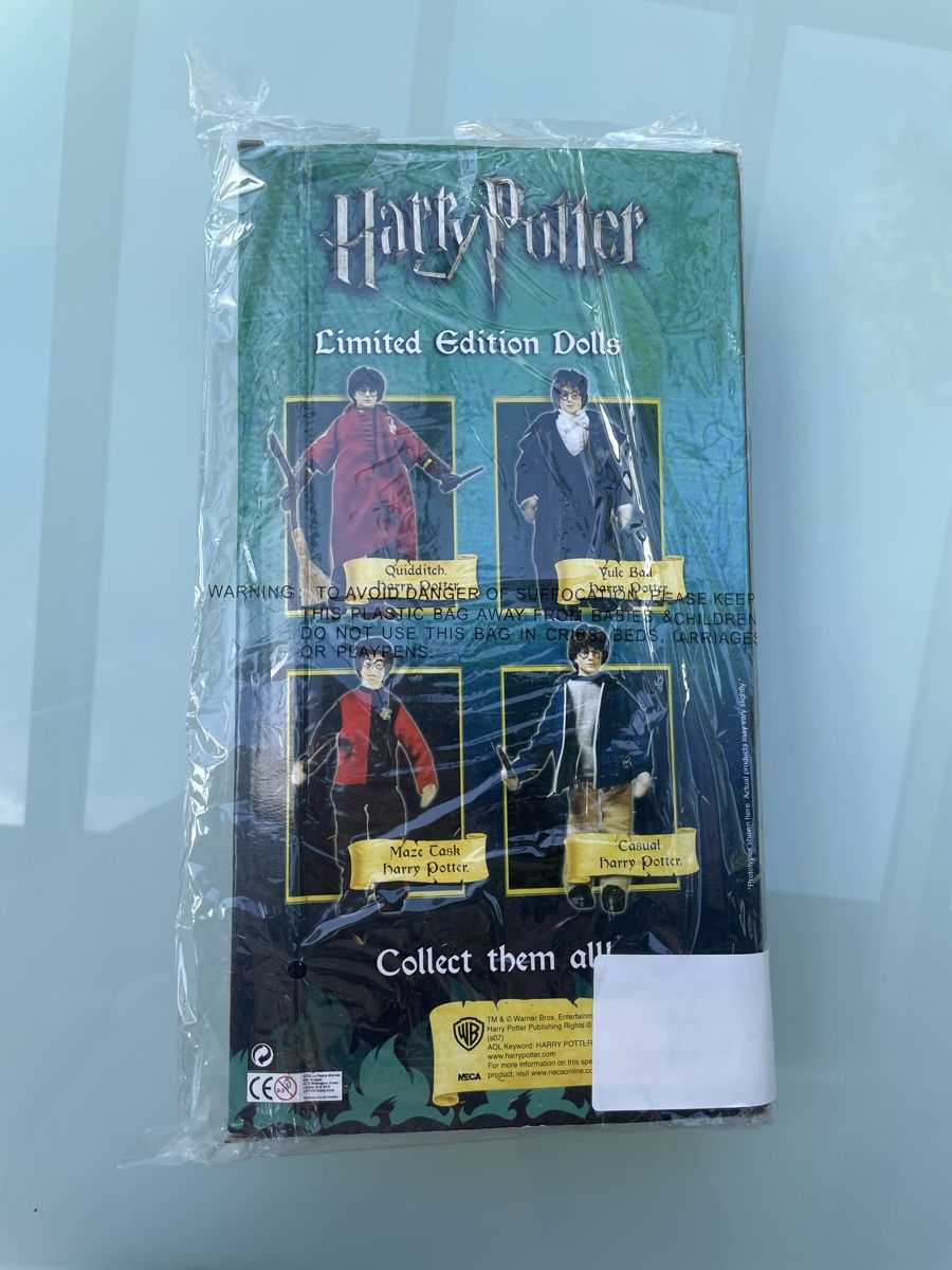 Figuren: Figurine Harry Potter limited edition  – Neu und originalverpackt aus Les Brenets von serialdrink 1