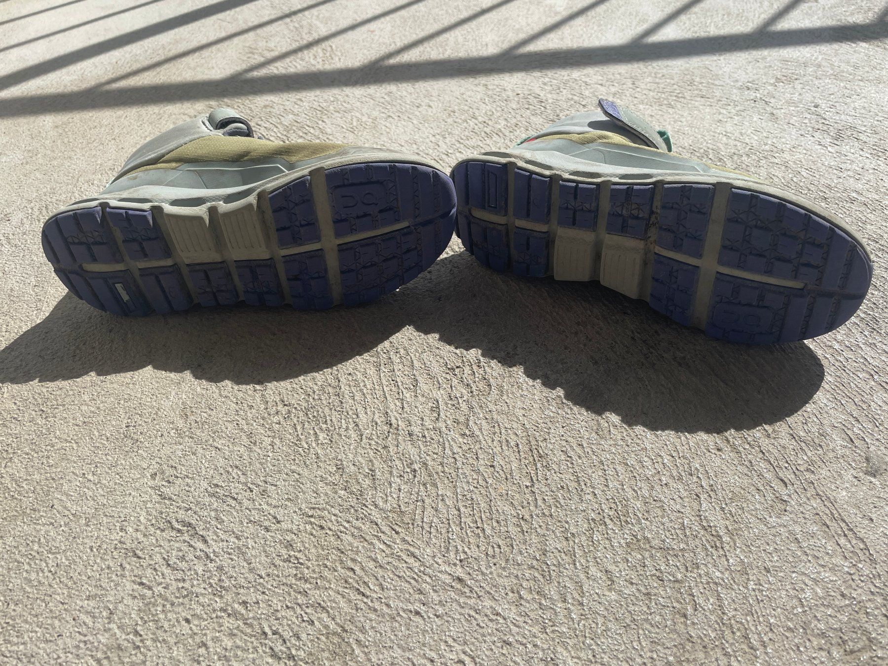 On Scarpe per ragazzi: On Cloudhero Mid Waterproof (Grösse 30) – Usato da Zürich venduto da papillon8000 4