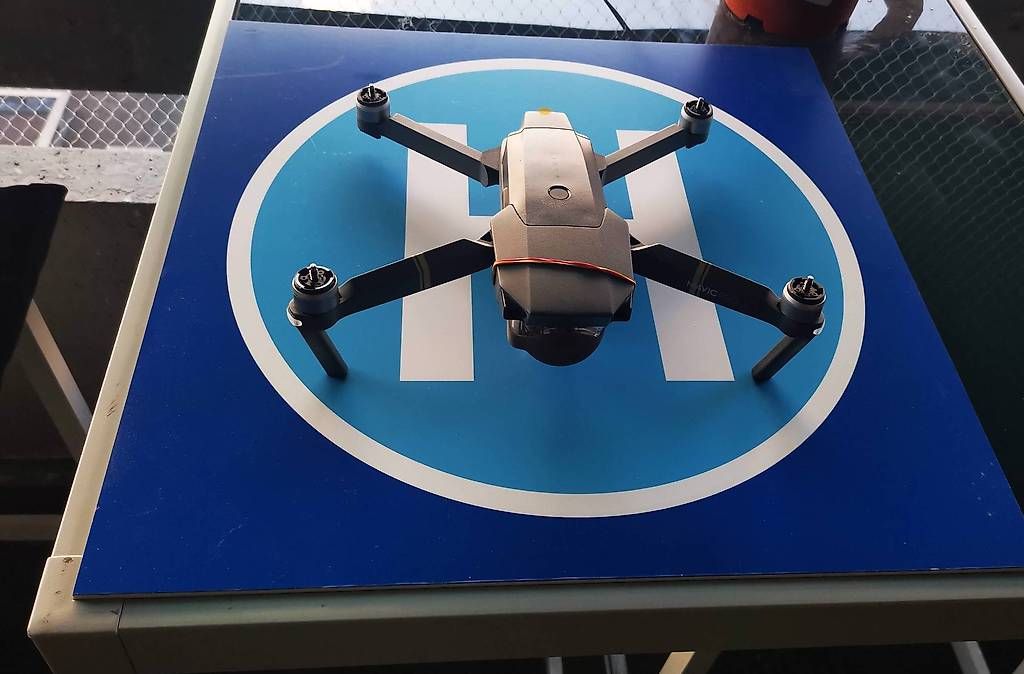 RC Modellbau: Piste de Drone pour atterrisage et décollage – Gebraucht aus Genève von bouchon996 1