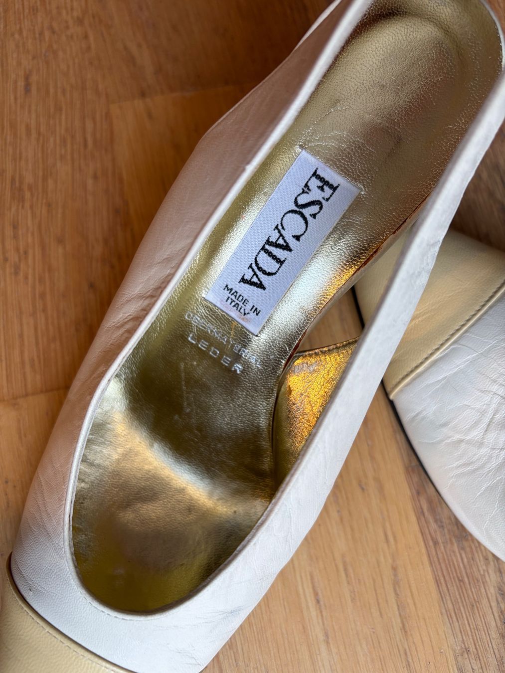 Escada Scarpe da donna: Escada Vintage Pumps Leather 36 – Usato da Luzern venduto da AM2nd 7