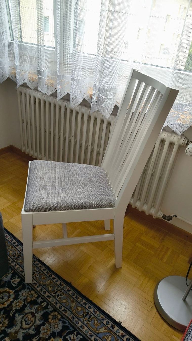 Chaises: Esszimmerstühle weiss – D'occasion à Nussbaumen AG par bistas_78