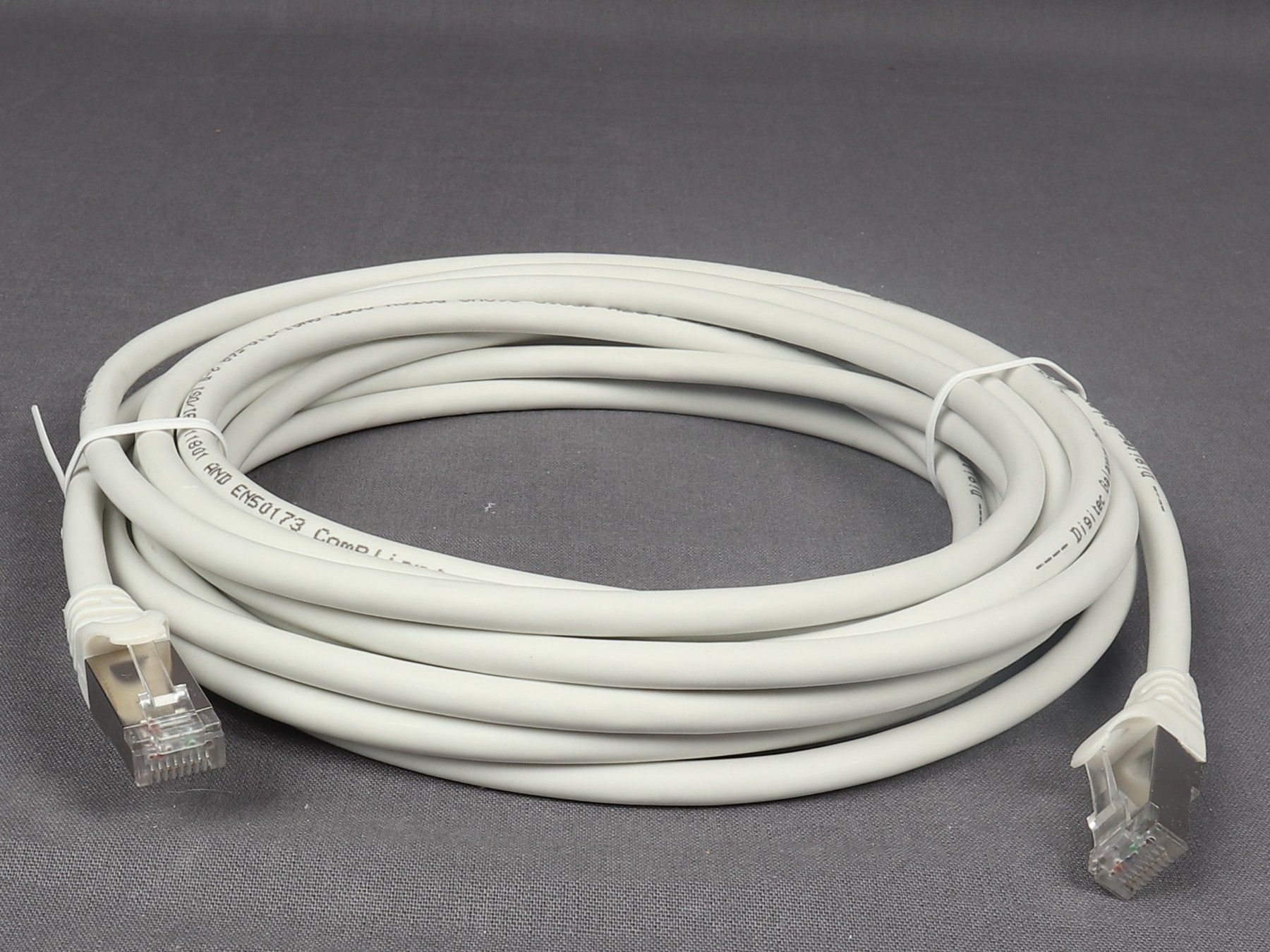 Digitec Kabel: DIGITEC Ethernet-Patchkabel 5m, weiss – Neu (gemäss Beschreibung) aus Steinen von Restwert_Steinen 3