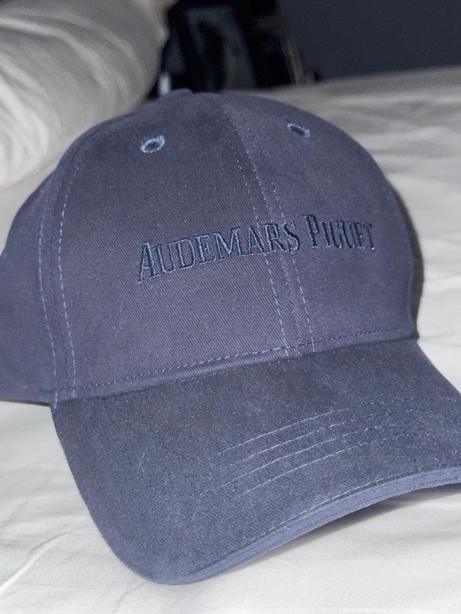 Audemars Piguet Copricapi, berretti & cappellini: Audemars Piguet Casquette, hat – Nuovo (secondo la descrizione) da Collonge-Bellerive venduto da alejan_0984 2