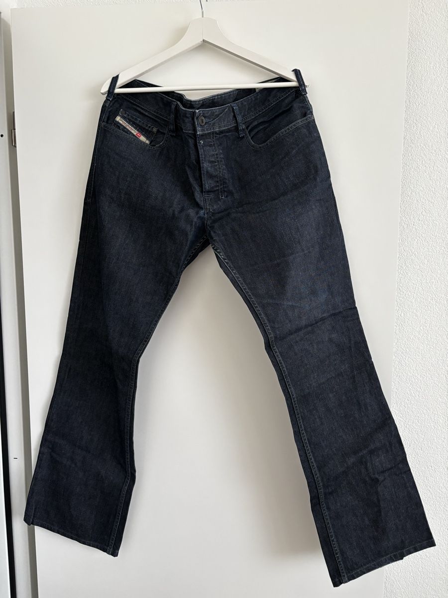 Diesel Jeans: Diesel Jeans – Nuovo (secondo la descrizione) da Basel venduto da sop_h98w