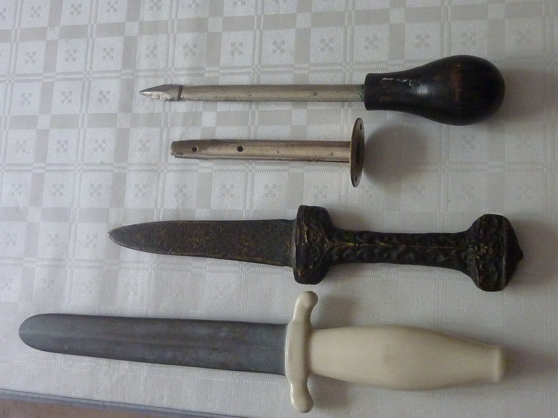 Zubehör: LIQUIDATION Messer CRIVIT Bronzemesser Trokar Wetzstab – Gebraucht aus Dietikon von damaszen 2