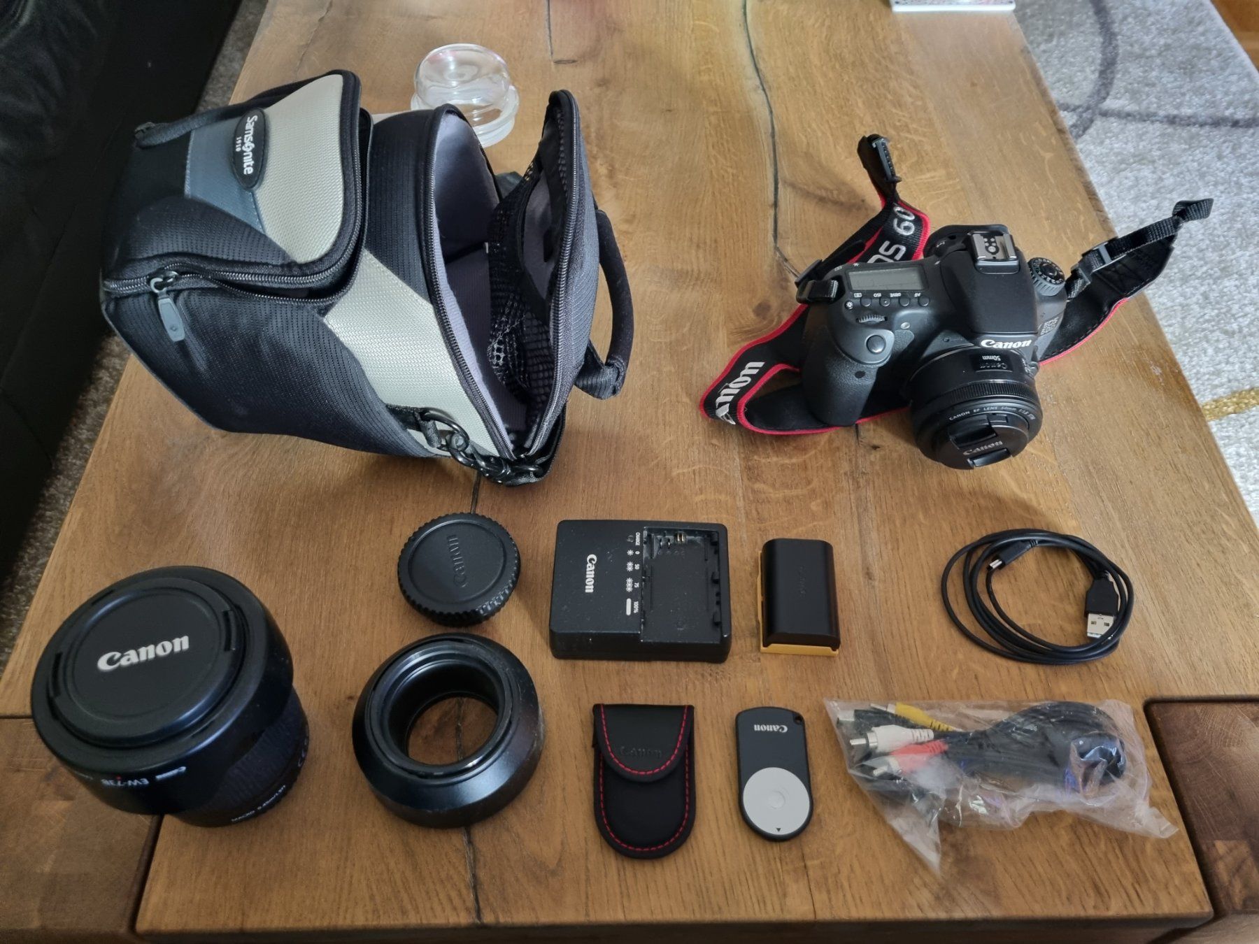 Canon Kamera: Canon EOS 60D Set – Neu (gemäss Beschreibung) aus Denges von old-school-89
