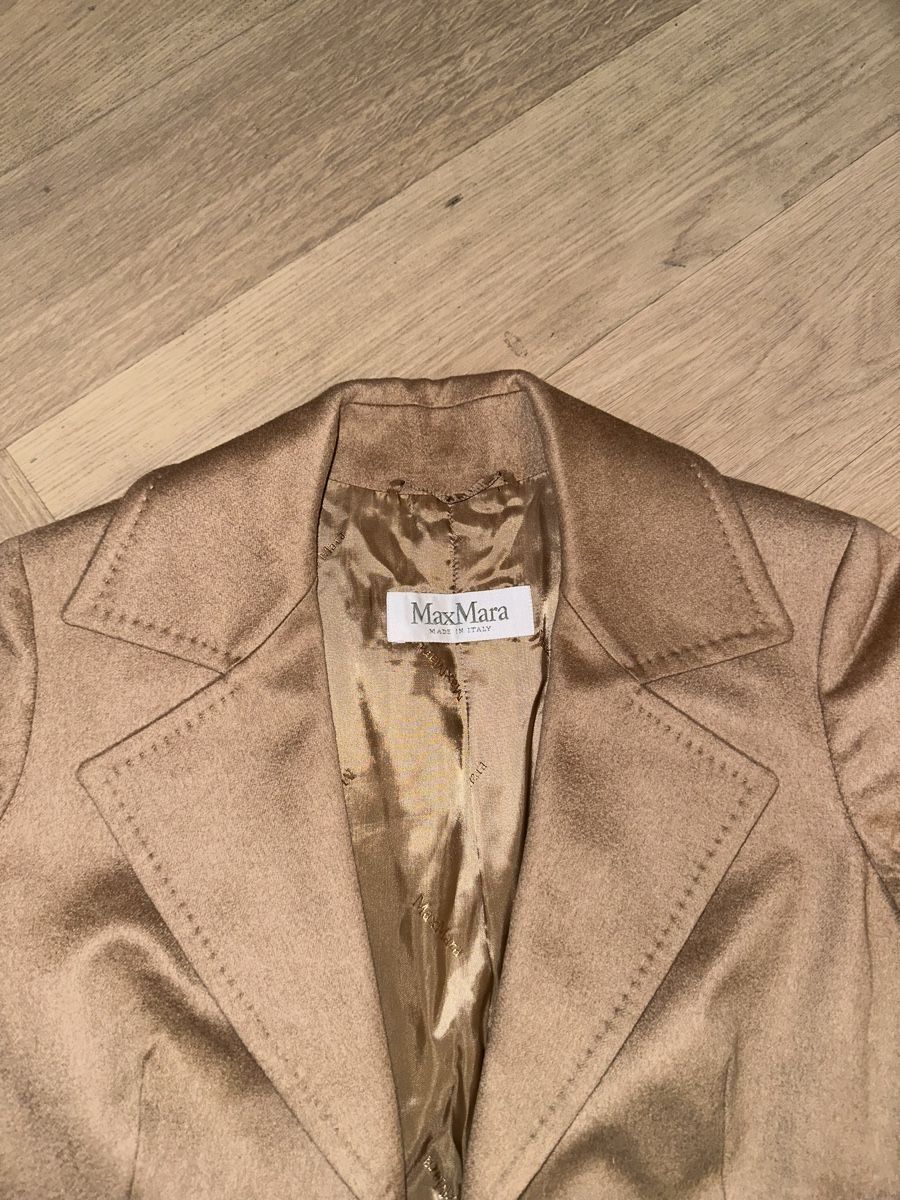 Max Mara Giacche: MAX MARA - Blazer chameau - taille CH 40 – Nuovo (secondo la descrizione) da Genève venduto da Lucie.hwrth 5