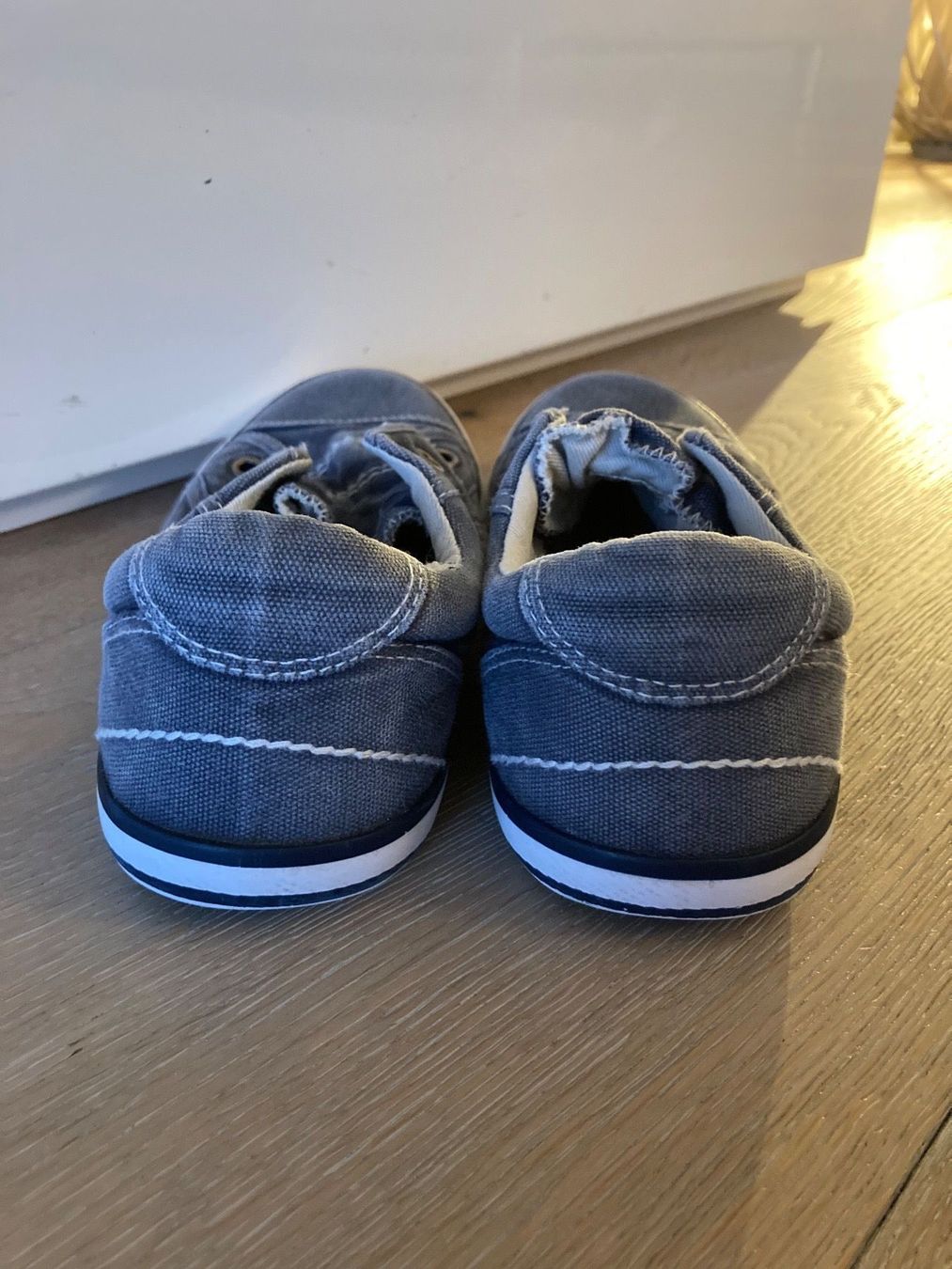 S.Oliver Schuhe für Jungen: Sneakers Jeans S. Oliver Gr. 35 – Gebraucht aus Meilen von Golfer04 4