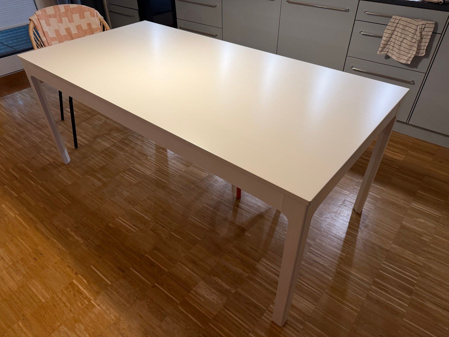 Ikea Tische: Ikea EKEDALEN Extendable dining table – Gebraucht aus Zürich von hub_2r9g