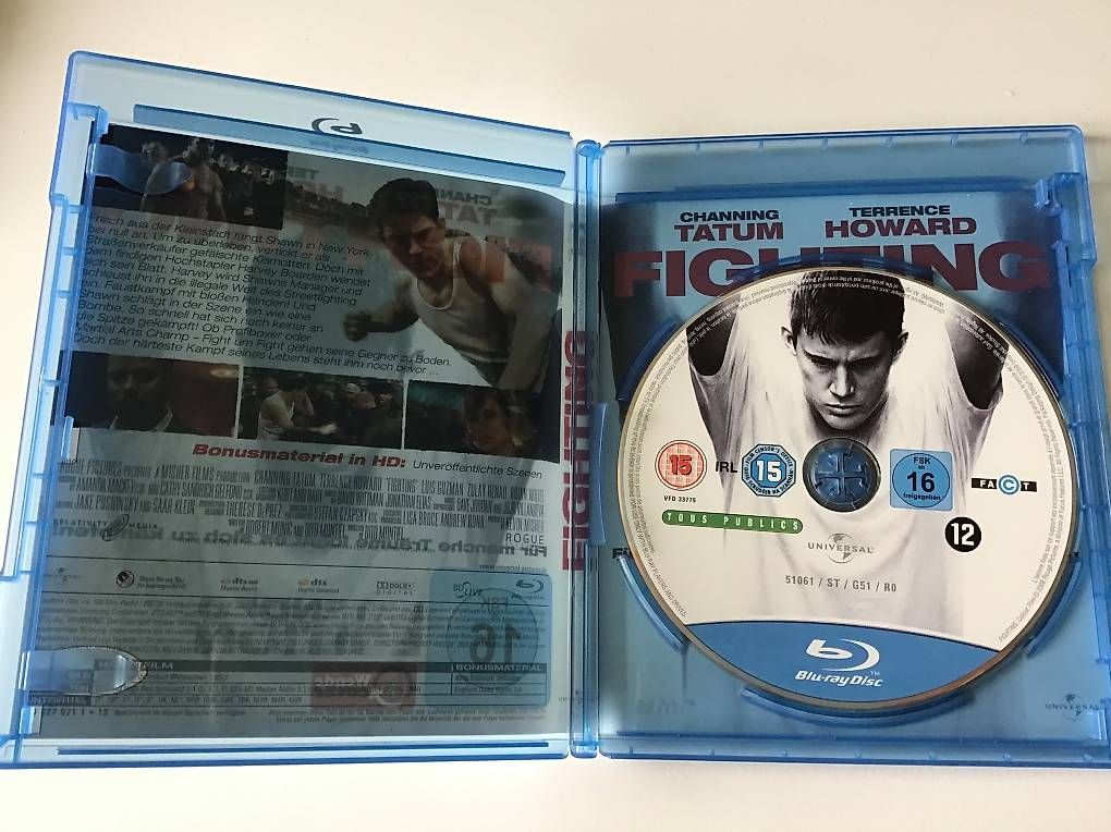 Tutti i DVDs: Fighting [Blu-ray] – Usato da Zürich venduto da audn 2