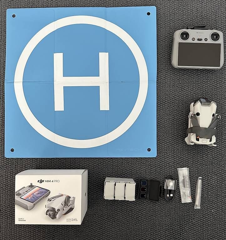 RC Modellbau: DJI Mini 4 Pro & viel Zubehör – Gebraucht aus Horgen von Gremling1