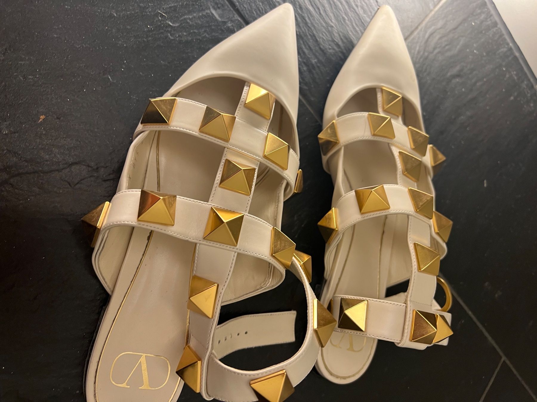 Valentino Scarpe da donna: Valentino Schuhe gr 41 – Usato da Meilen venduto da Dievondort 3