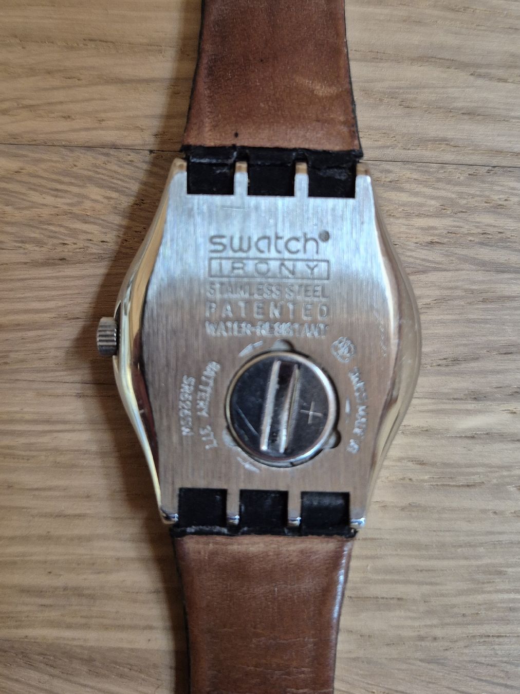 Swatch Orologi: SWATCH "Irony" - Armbanduhr – Usato da Volketswil venduto da SwissAir86 2