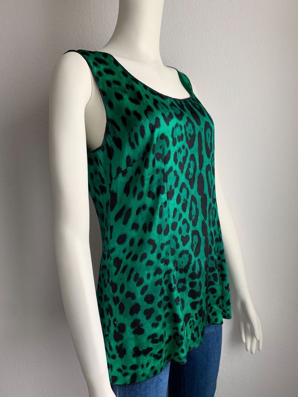 Dolce & Gabbana Top: Dolce Gabanna Top – Nuovo (secondo la descrizione) da Winterthur venduto da 11.11 4