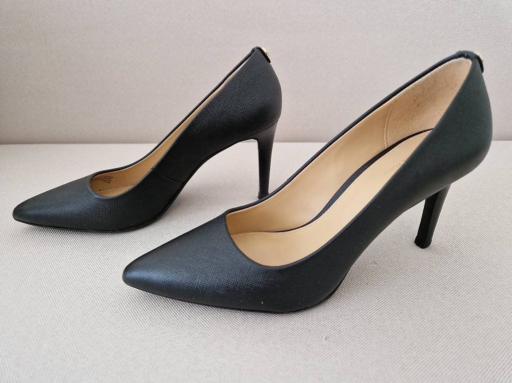 Michael Kors Scarpe da donna: Michael Kors tacchi neri – Usato da Ponte Capriasca venduto da mar_8jzw