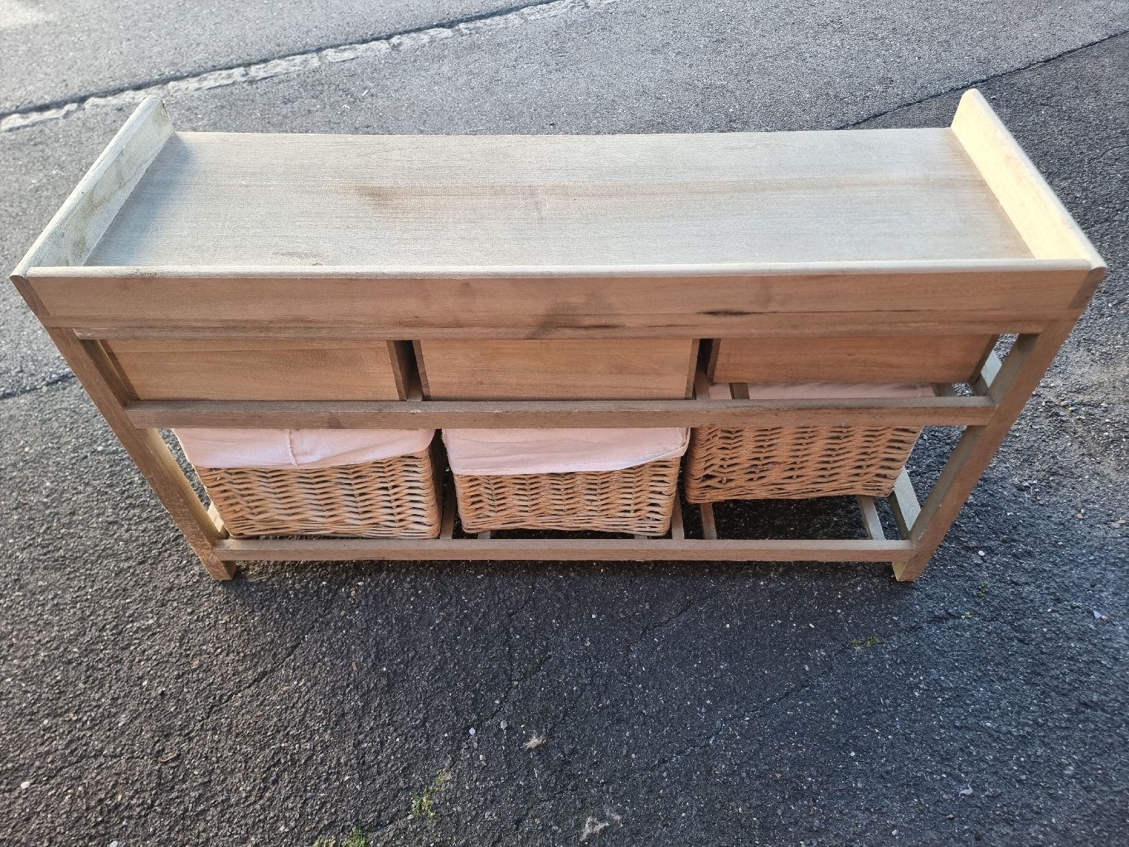 Commodes: Badezimmer Möbel – D'occasion à Berschis par treedosha01