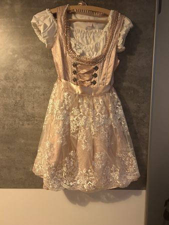 Dirndl Kleid hellrosa mit weisser Spitze Grösse S