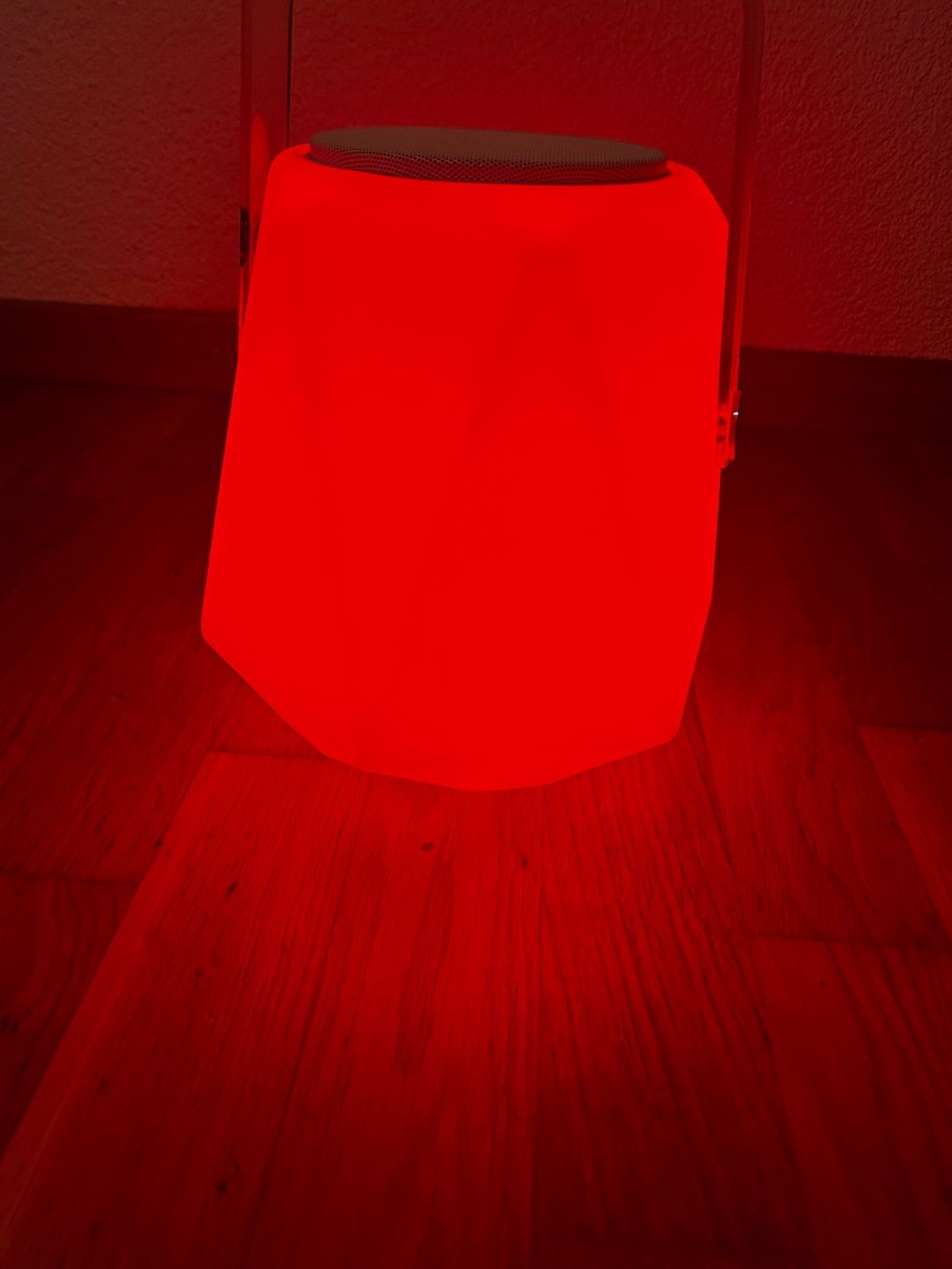 Casse acustiche: Musiklautsprecher mit LEDs – Nuovo (secondo la descrizione) da Niederuzwil venduto da sifel 1