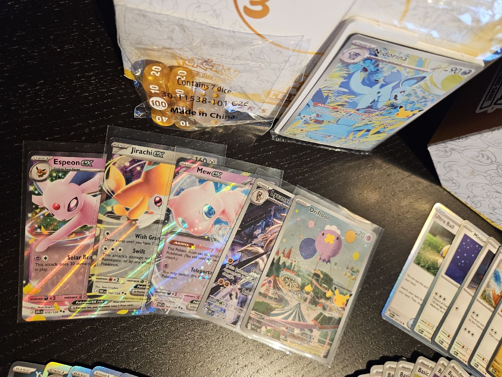 Pokémon Carte collezionabili: Pokemon 30th Ann ENG - ETB content – Usato da Genève venduto da lec_2k2j 1