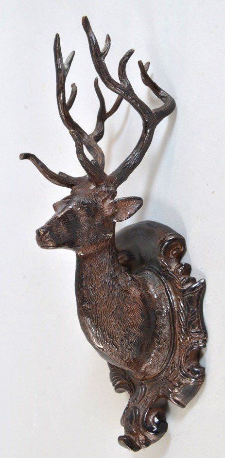 Skulpturen & Statuen: Hirsch Wandskulptur Metallguss gefasst – Gebraucht aus Walenstadt von apropo