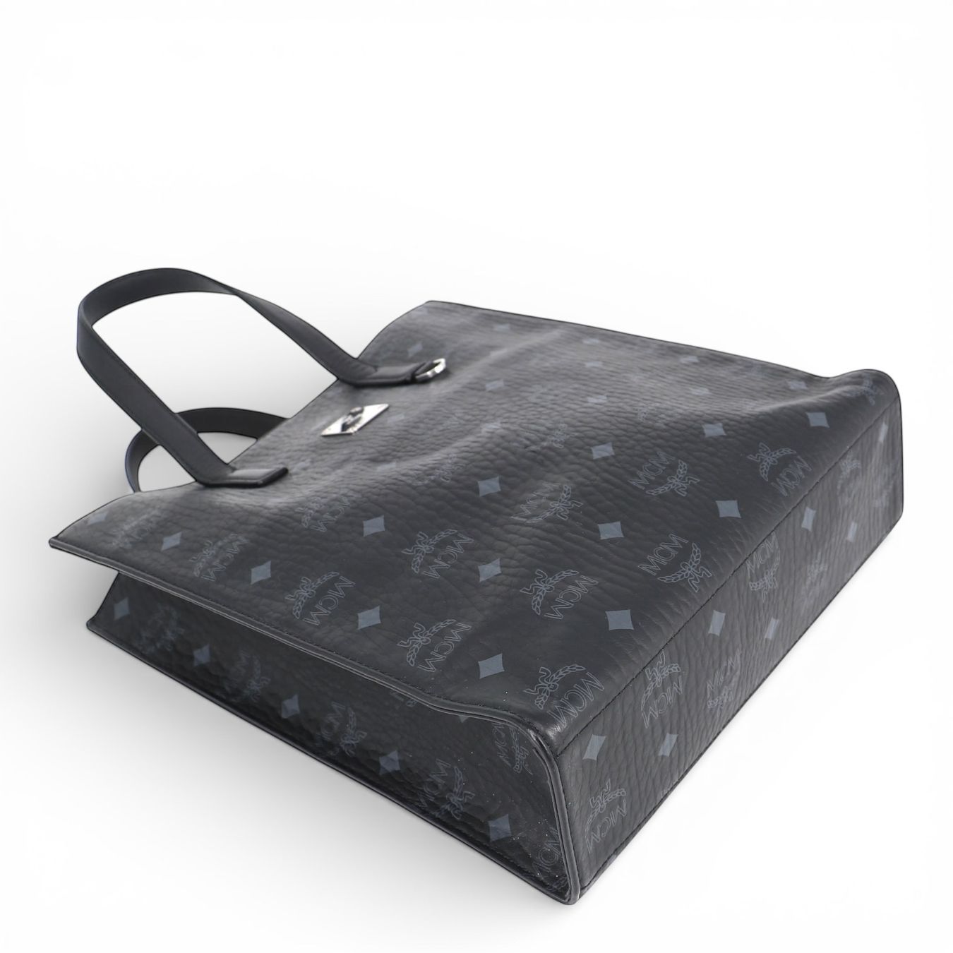 Mcm Borse: MCM Small Aren Two-way Visetos schwarz – Usato da Binningen venduto da Designerlabels 6