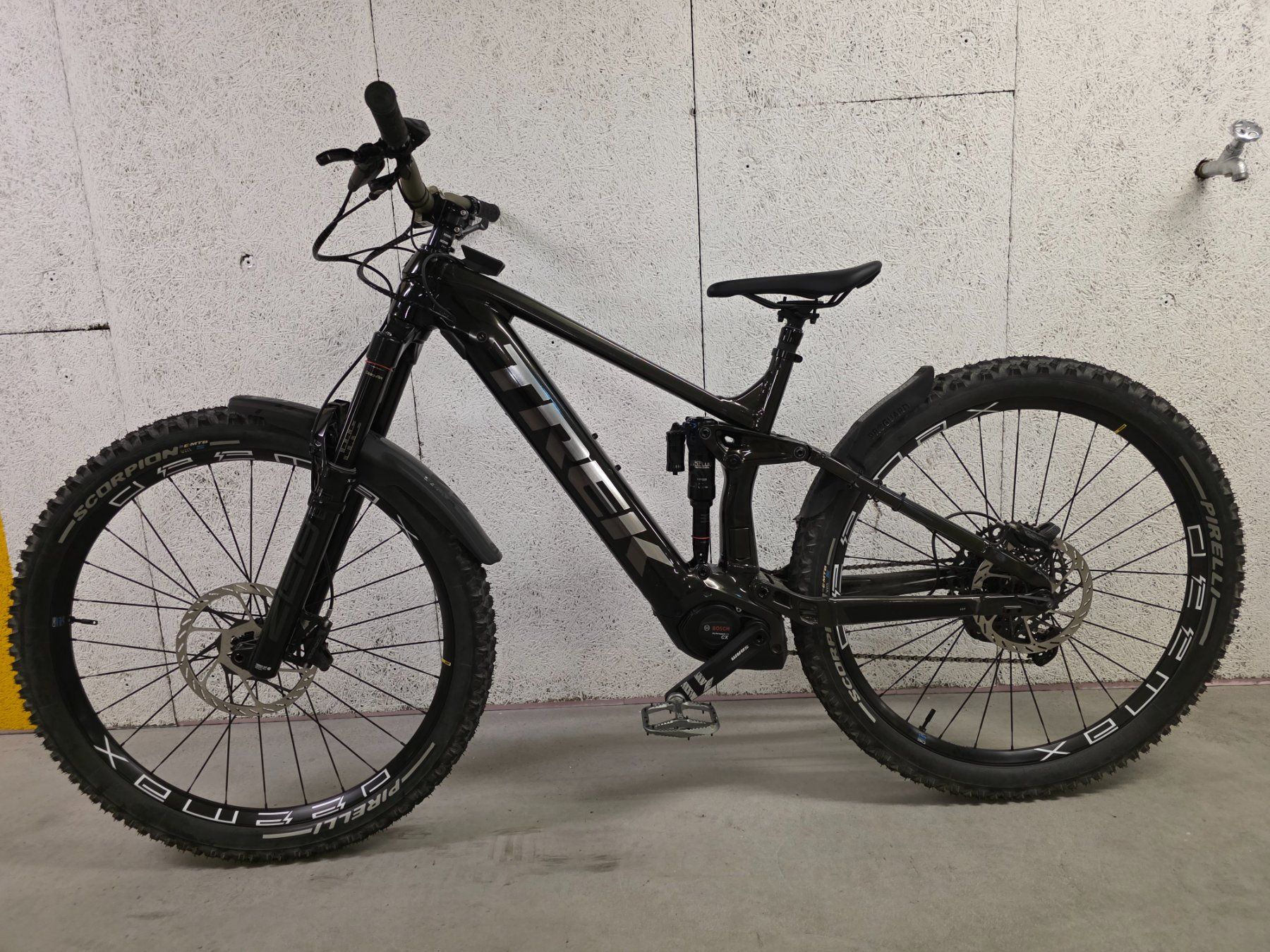 Trek Biciclette: Trek Rail 9 GX Gen 2 - L Rahmen – Usato da Bülach venduto da ms12983