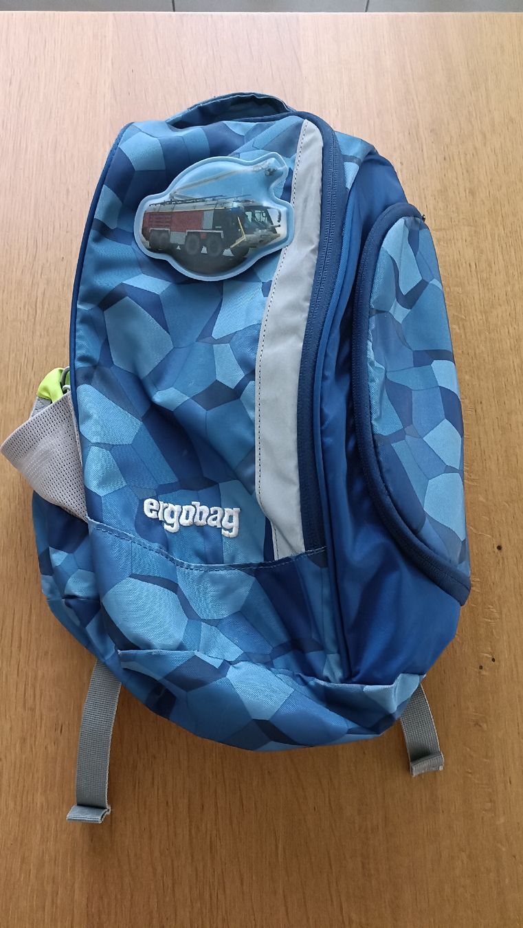 Ergobag Kindertaschen: Ergobag Schulthek mit Turnsack – Gebraucht aus Hinwil von Anlija 1