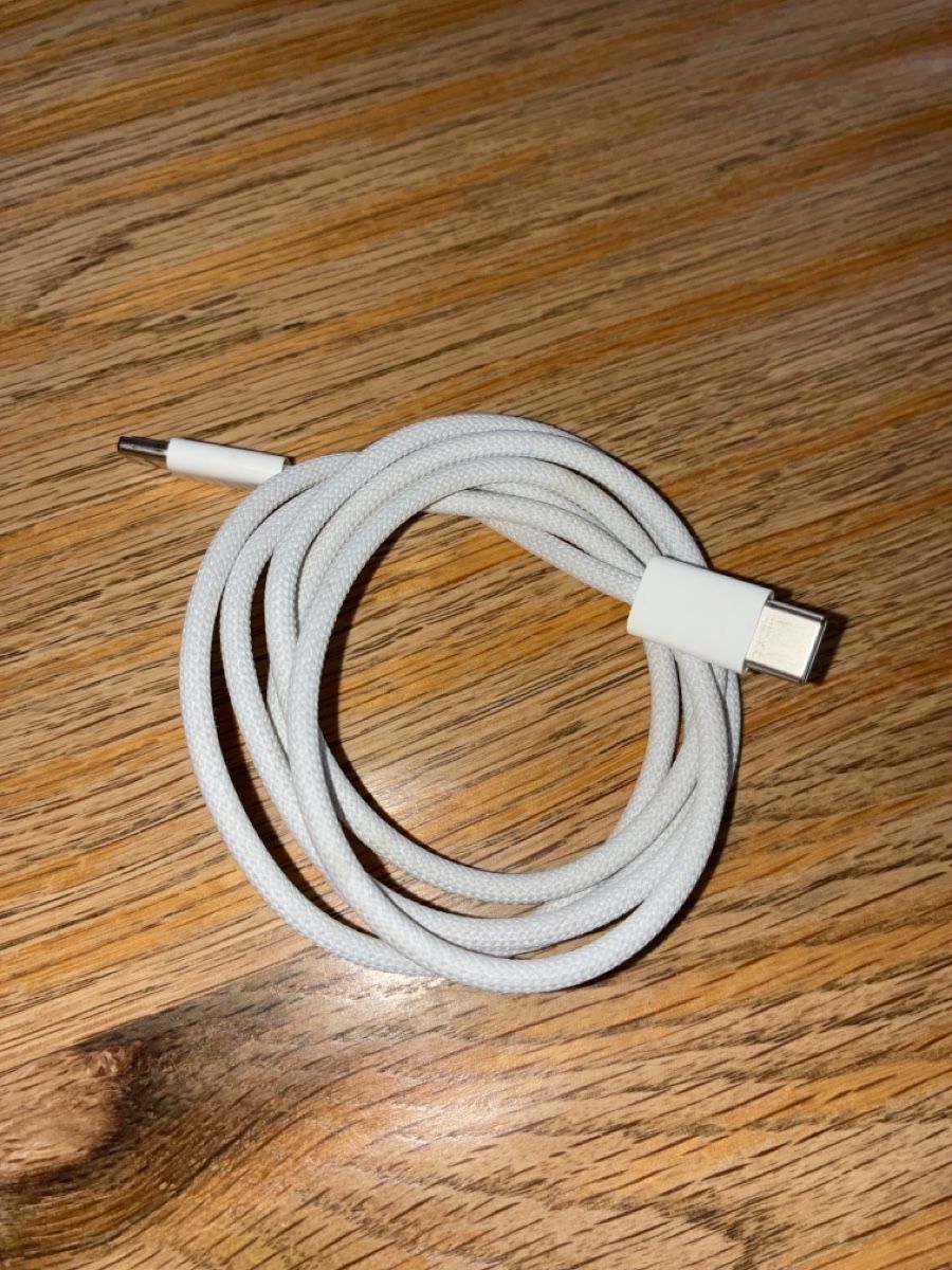 Apple Tablet PC: iPad Pro 11 Zoll, M4 – Neu (gemäss Beschreibung) aus Salgesch von ali_7tvr 5
