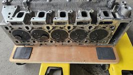 Zylinderkopf von 5 Zylinder Motor.. Marke unbekannt.  (030)