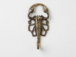 Crochet Scorpion en Bronze Vintage - Déco Unique!