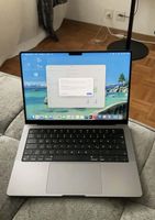 MacBook Pro 14’’ A2442 16G de Ram 512G de stockage Batt/100%