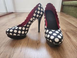 Neue High Heels